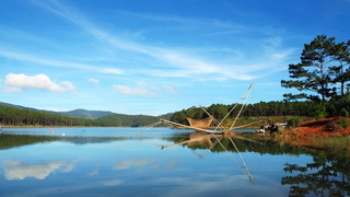 Tuyen Lam Lake - Da Lat